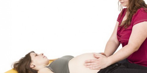 Lower abdominal pain during the third trimester of pregnancy