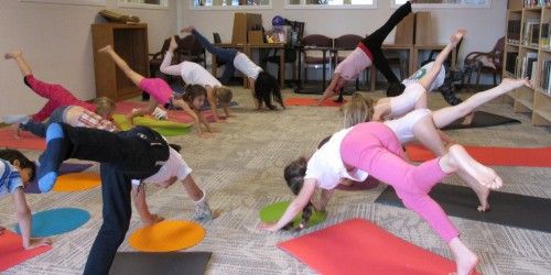 5 Easy To Do Yoga Poses For Kids