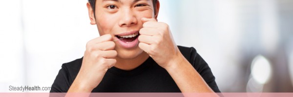 Should People With Peridontitis Floss Their Teeth?