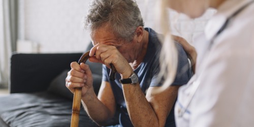 The 5 Stages Of Parkinson Disease: How Symptoms Change Over Time