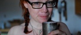 Castor Oil As A Hair Regrowth Treatment: Nonsense Or Miracle?