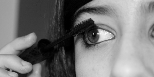 Lash Lifesavers: How To Get Perfect Lashes And Apply Mascara Like A Pro