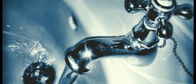 Prevent Urinary Incontinence by Losing Weight