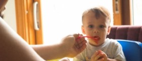 What are good first solid foods for babies?