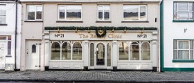 Cosmetic clinics for beauty