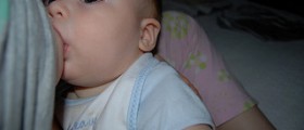Breastfed children have fewer seizures?