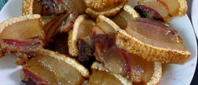 High-fat diets in pregnancy cause smaller livers?