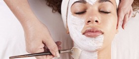 Wrinkle cream and chemical peels: which one is better?
