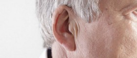 Digital and analog hearing aid technology