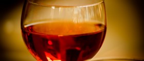 Even small amounts of alcohol risky during pregnancy