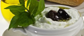 How to make real Greek Tzatziki