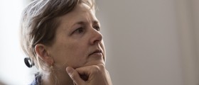 How to ease menopause symptoms