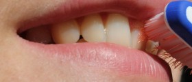 When do children get adult teeth?