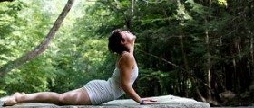 Yoga - breathing correctly a simple exercise to help you feel better instantly