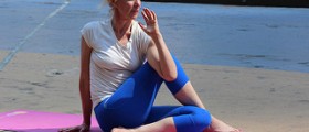 Treating rigidity through yoga!