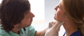 Mobile Medical Apps to Practice Clinical Cases