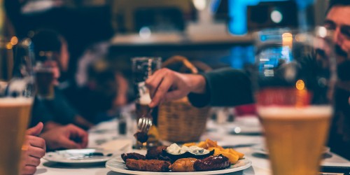 Healthy Eating On-the-Go With Popular Nutrition Mobile Apps