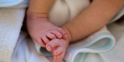 Can You Safely Co-sleep With A Newborn?
