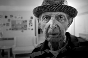 Age dementia symptoms