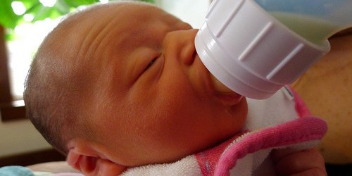 Donor Breast Milk From The Internet - A Huge Risk