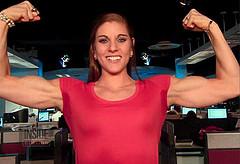 Bicep exercises for women