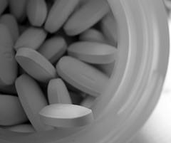 Drug allergy nausea
