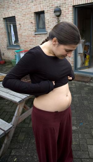 Earliest possible signs of pregnancy