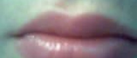 How to exfoliate lips