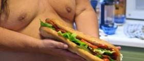 How to get rid of man boobs - don’t choose the surgery just yet