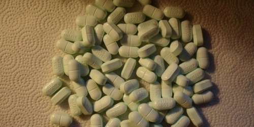 Critics Question FDA's Decision on Zohydro Approval