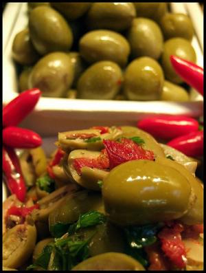Light olive oil vs extra virgin olive oil