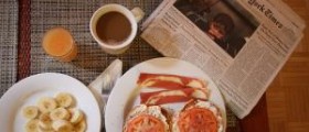 Lose weight by eating breakfast and drinking milk