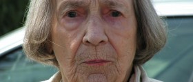 Age-Related Macular Degeneration Linked To Calcium Deposits In The Eye