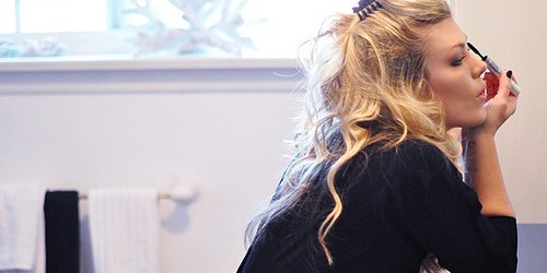 6 Common Mascara Ingredients That Might Be Dangerous For Your Health