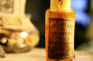 Symptoms of quinine allergy