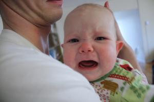 Symptoms of teething in a baby