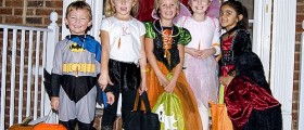 Throw Your Kids An Unforgettably Creepy Halloween Party!