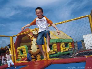 What are the benefits of outdoor play